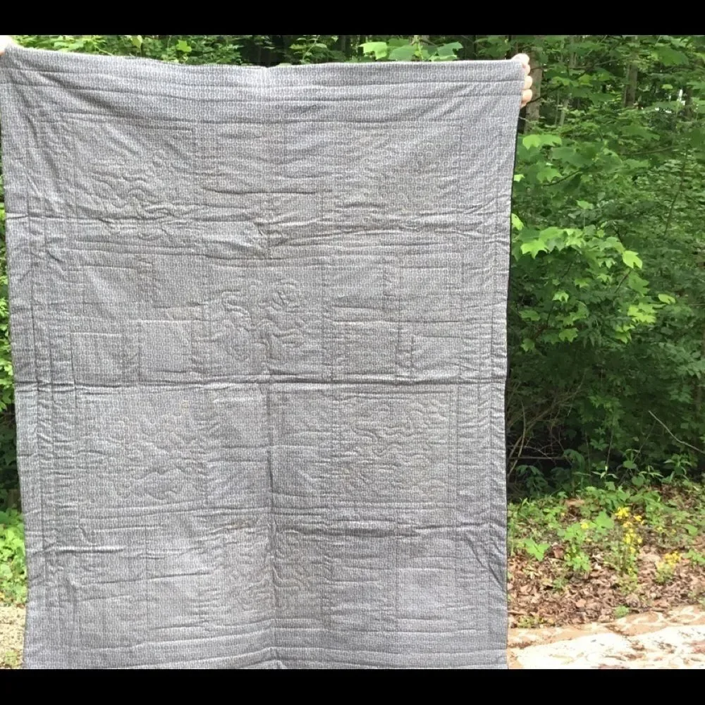 NWT Hand Crafted Quilted Aboriginal Fabrics Quilt